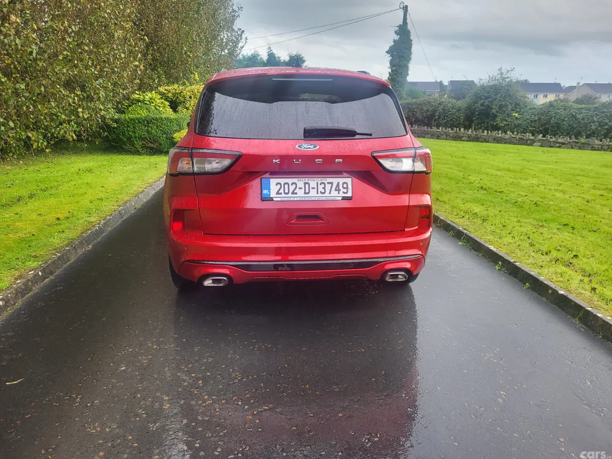 Ford Kuga SUV, Diesel, 2020, Red
