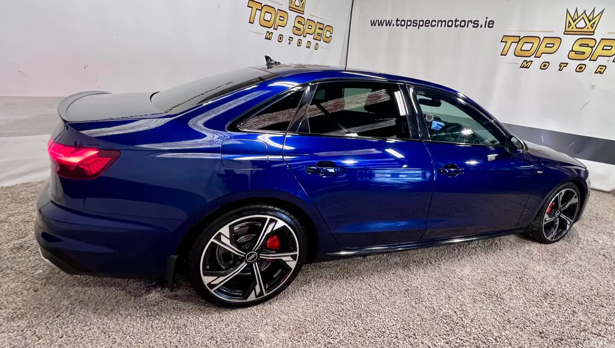 Audi A4 Saloon, Diesel, 2021, Blue