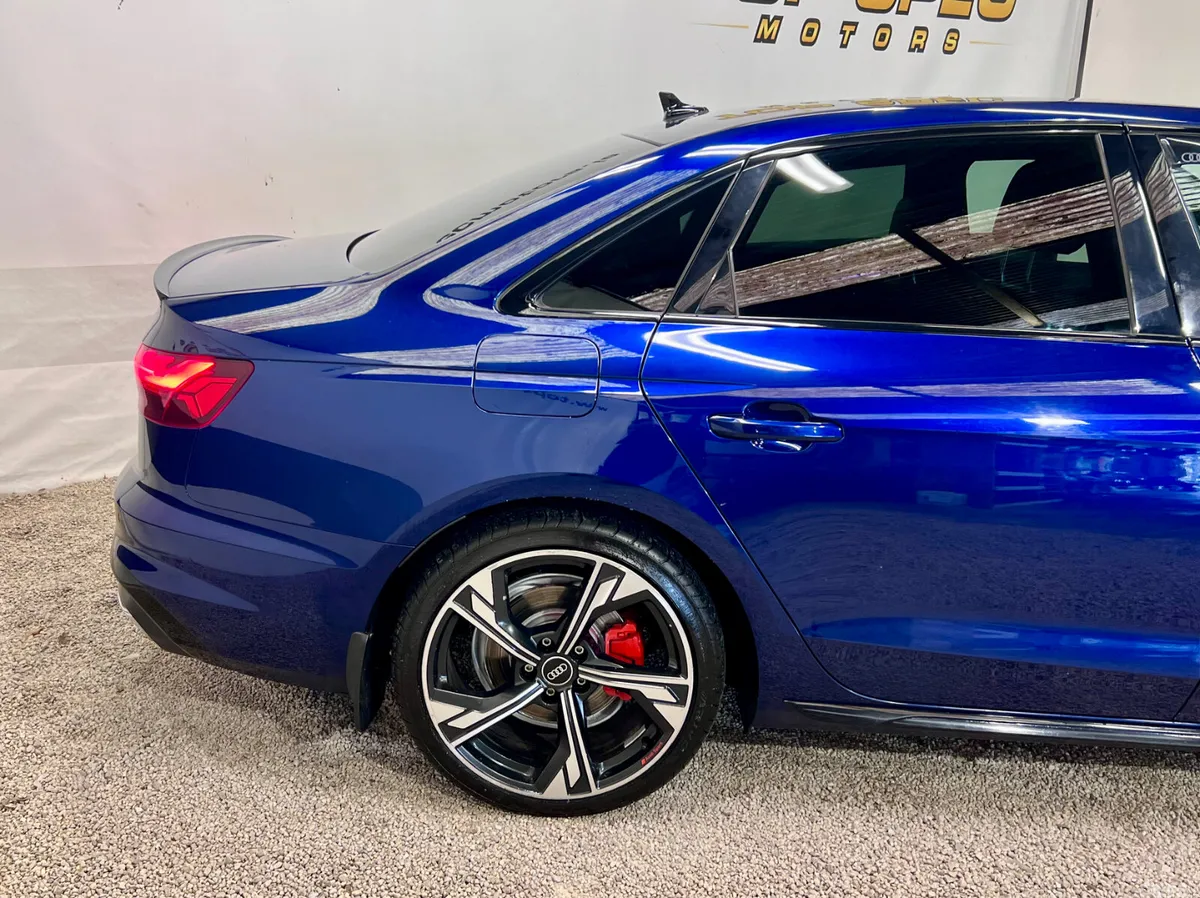 Audi A4 Saloon, Diesel, 2021, Blue