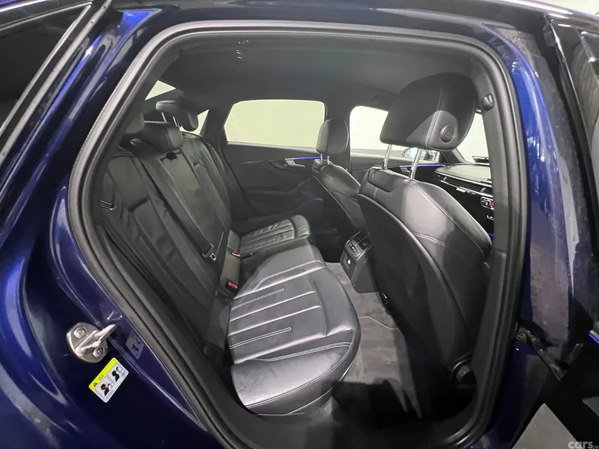 Audi A4 Saloon, Diesel, 2021, Blue