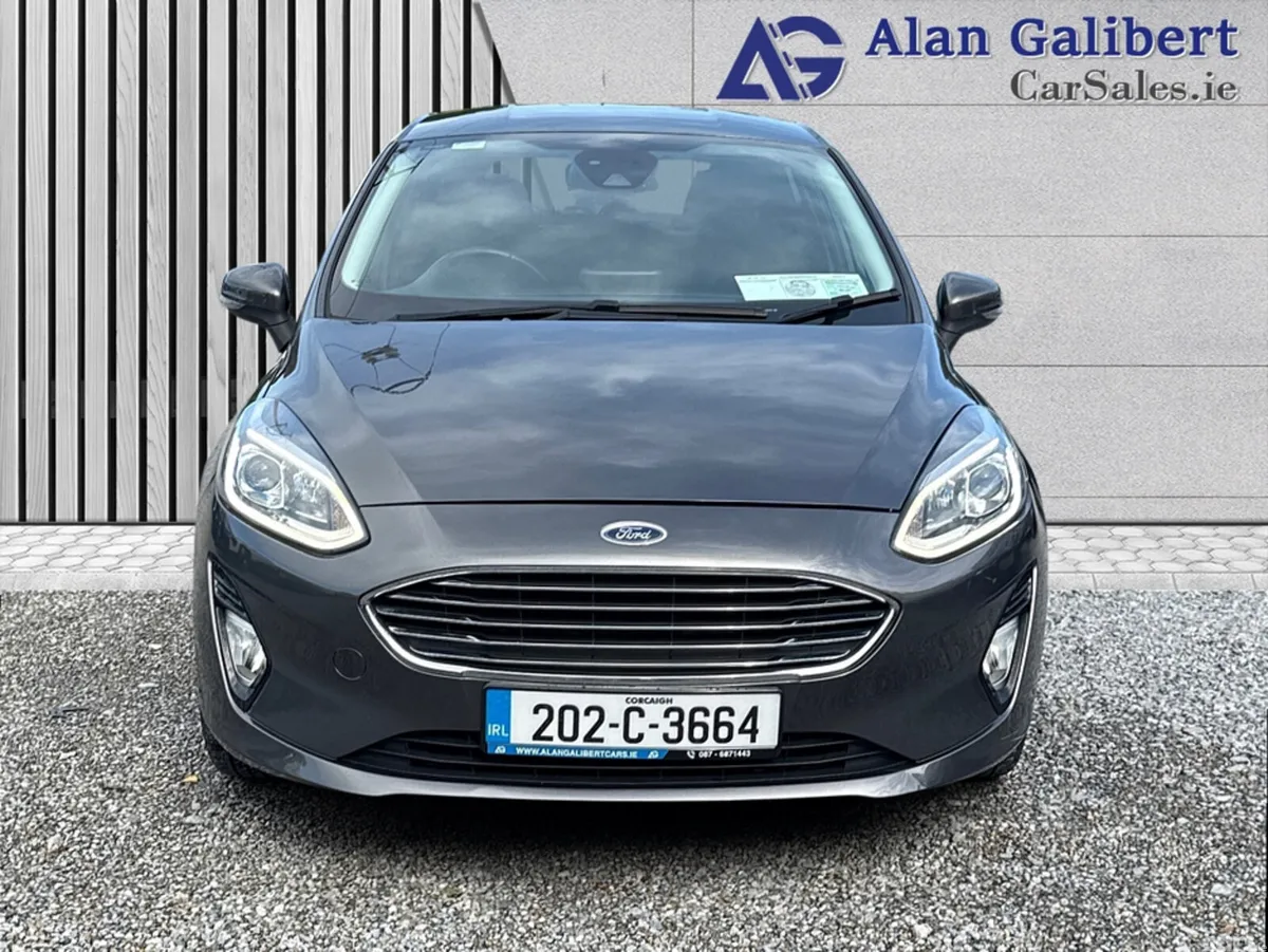 Ford Fiesta Hatchback, Petrol, 2020, Grey