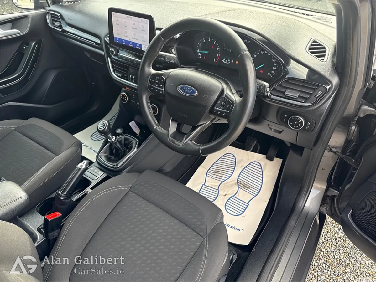Ford Fiesta Hatchback, Petrol, 2020, Grey