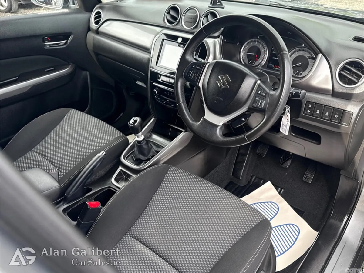 Suzuki Vitara SUV, Petrol, 2021, Grey