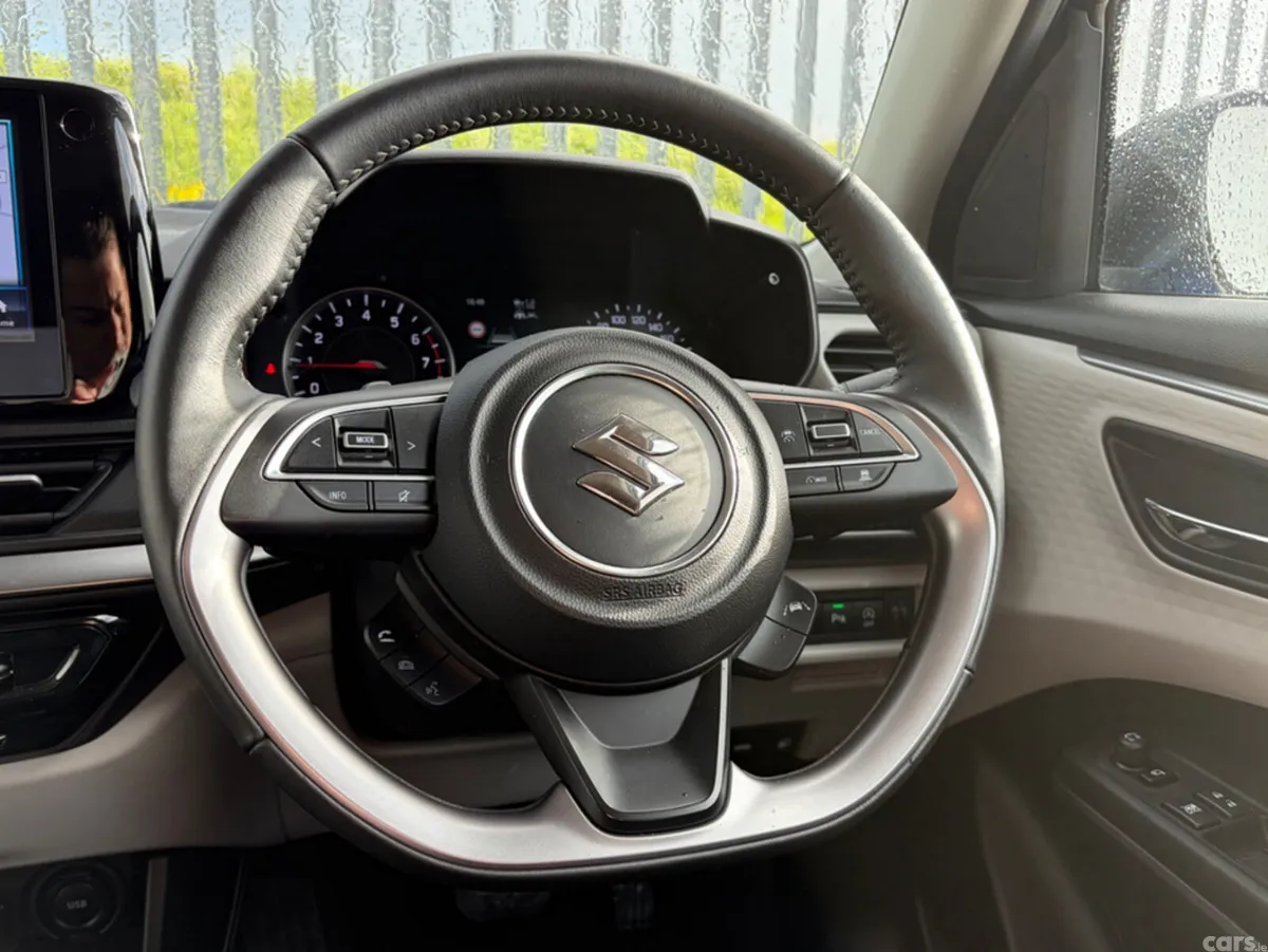 Suzuki Swift Hatchback, Petrol Hybrid, 2025, Blue