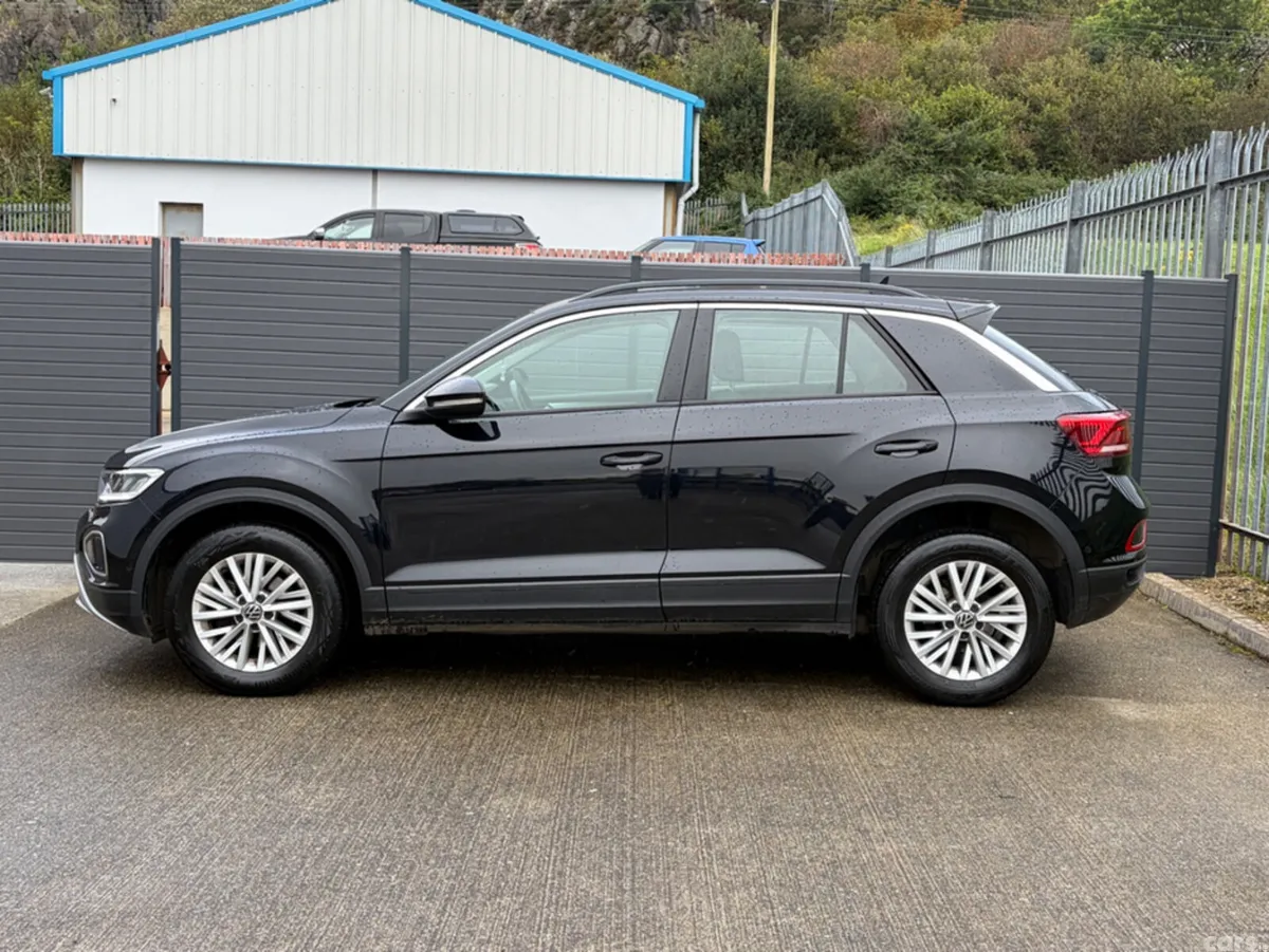 Volkswagen T-Roc Hatchback, Petrol, 2023, Black