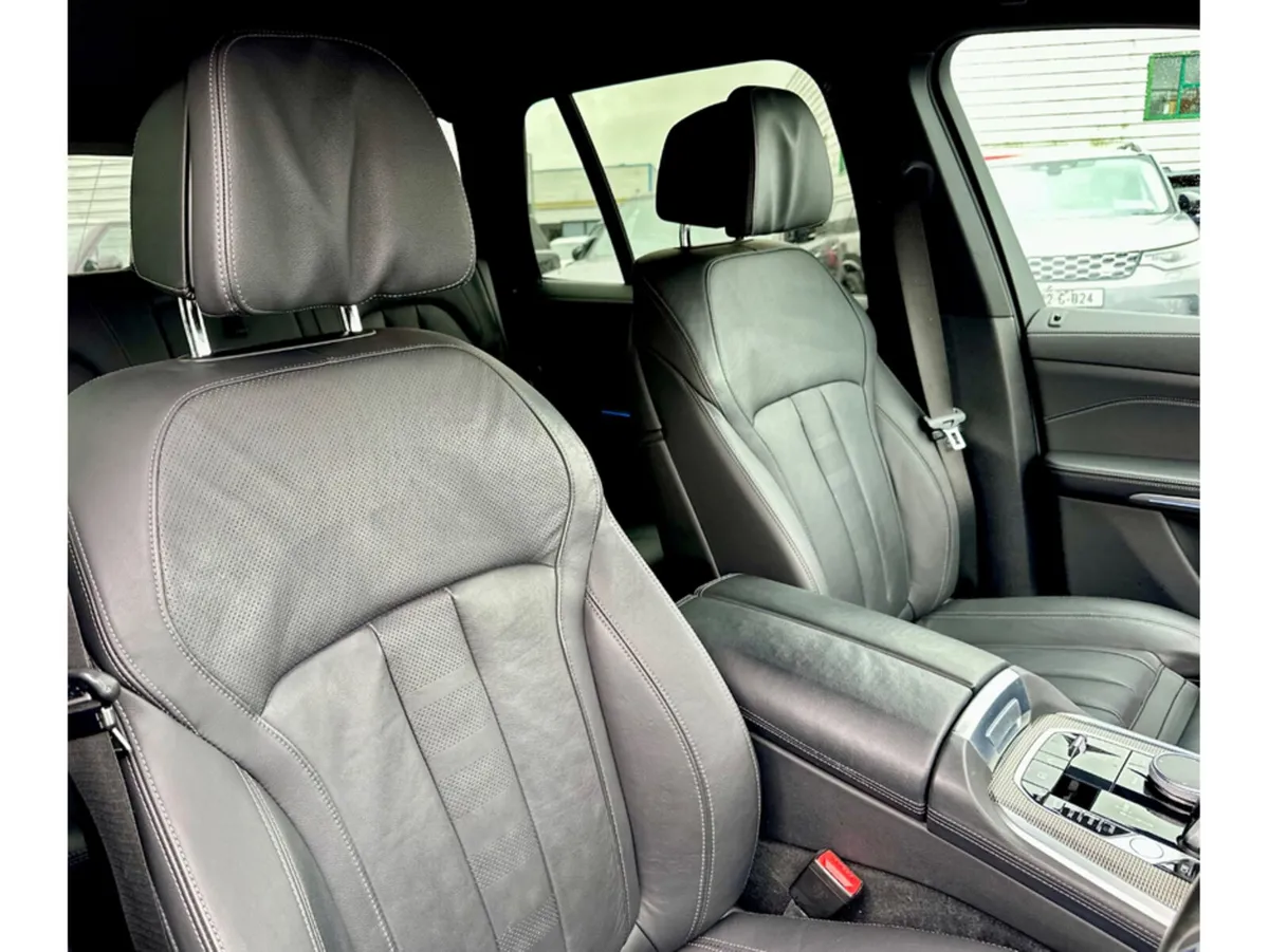 BMW X5 Estate, Petrol Plug-in Hybrid, 2022, Black