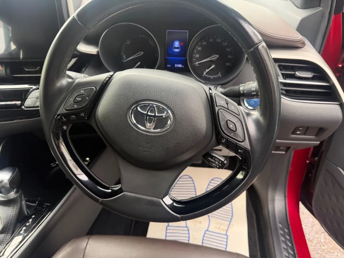 Toyota C-HR Hatchback, Petrol Hybrid, 2019, Red