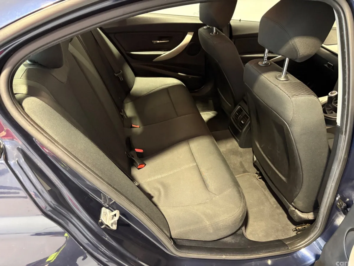 BMW 3-Series Saloon, Diesel, 2017, Blue