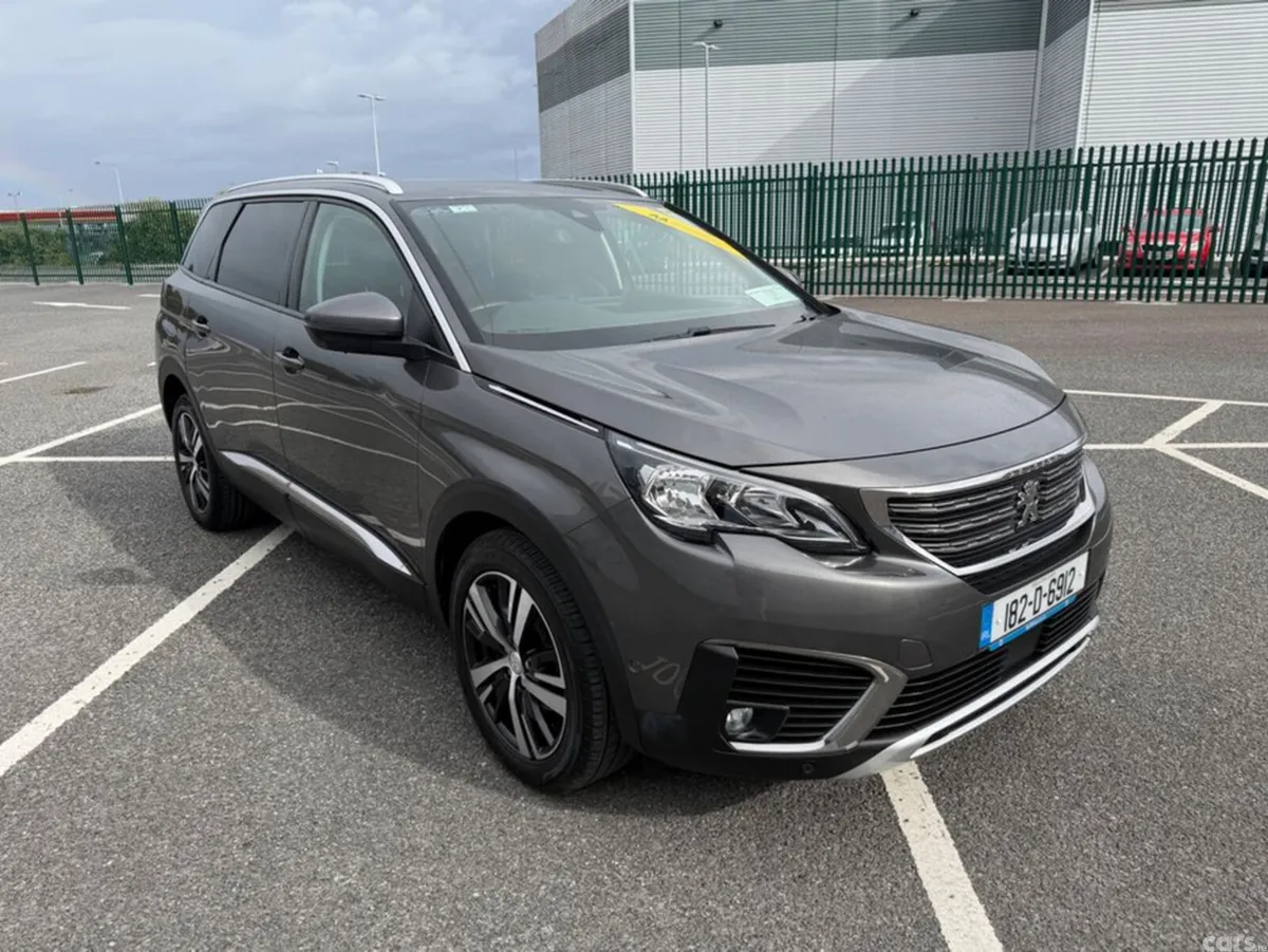 Peugeot 5008 MPV, Petrol, 2018, Grey