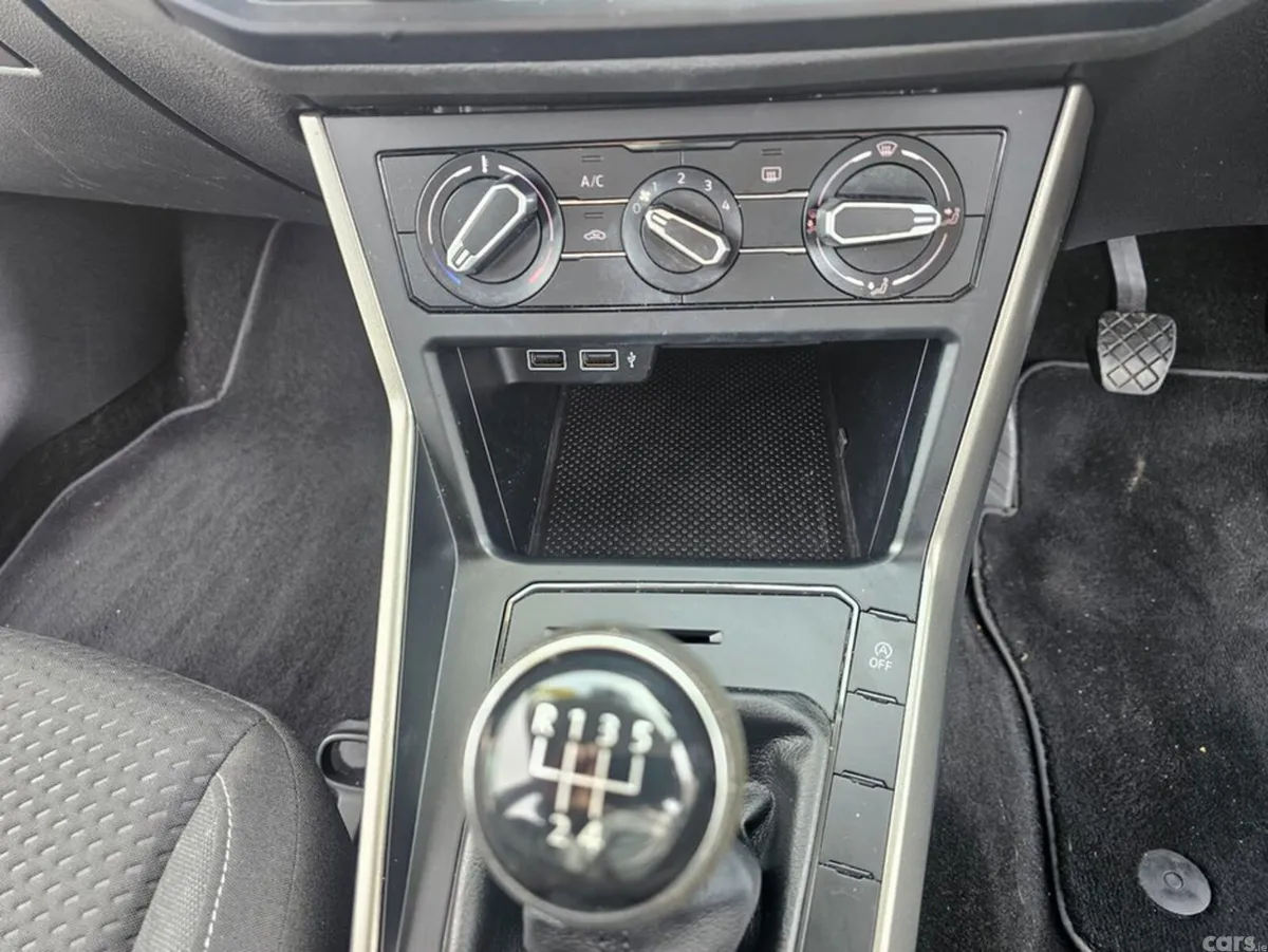 Volkswagen Polo Hatchback, Petrol, 2018, Black