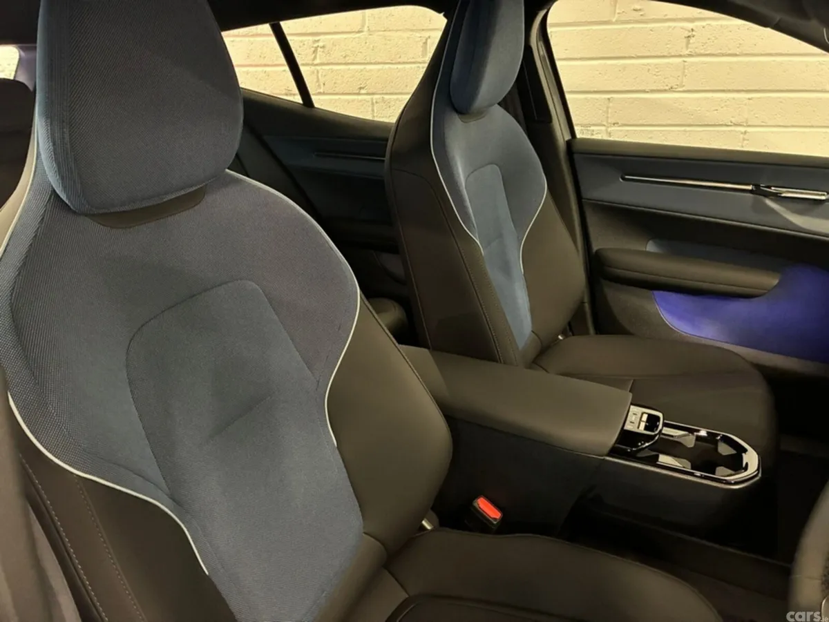 Volvo EX30 SUV, Electric, 2025, Grey