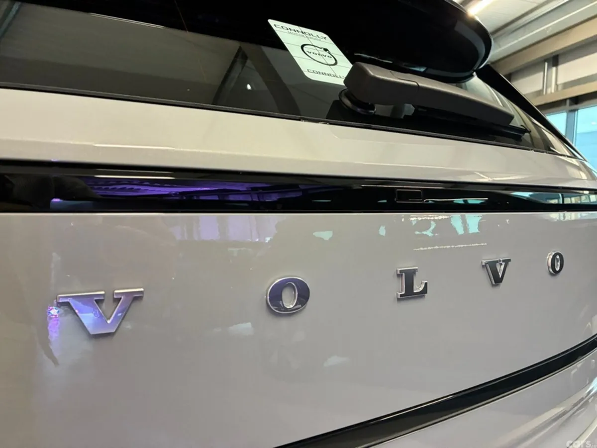 Volvo EX30 SUV, Electric, 2025, Grey