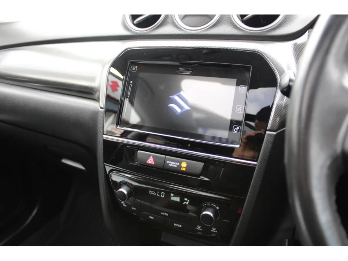 Suzuki Vitara SUV, Petrol, 2024, Red