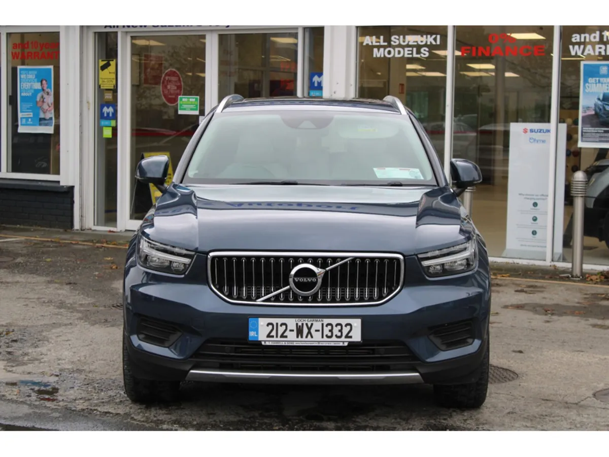 Volvo XC40 SUV, Petrol Plug-in Hybrid, 2021, Blue