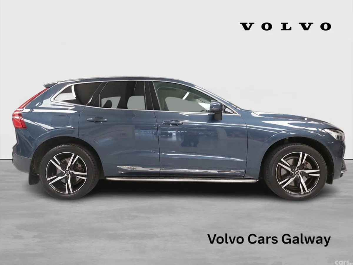 Volvo XC60 SUV, Petrol Plug-in Hybrid, 2023, Blue