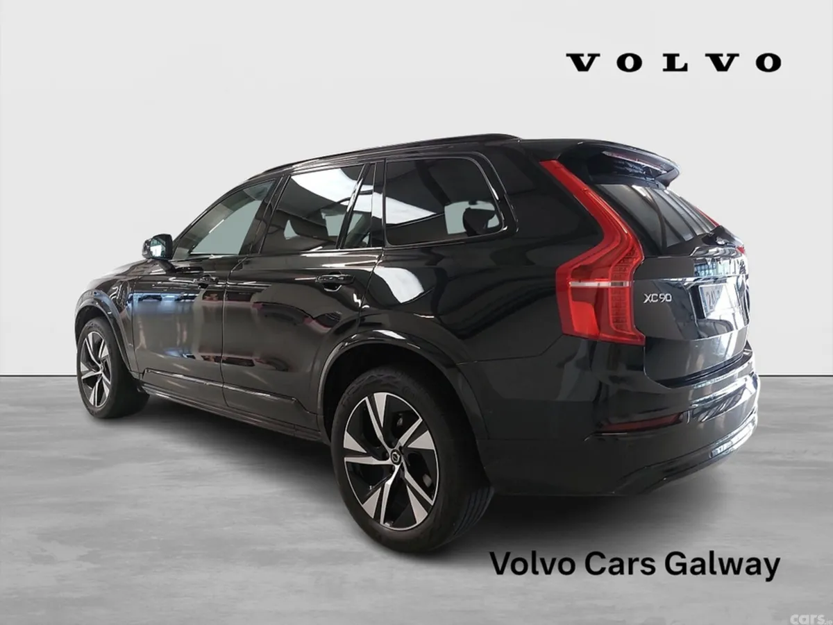 Volvo XC90 SUV, Petrol Plug-in Hybrid, 2024, Black