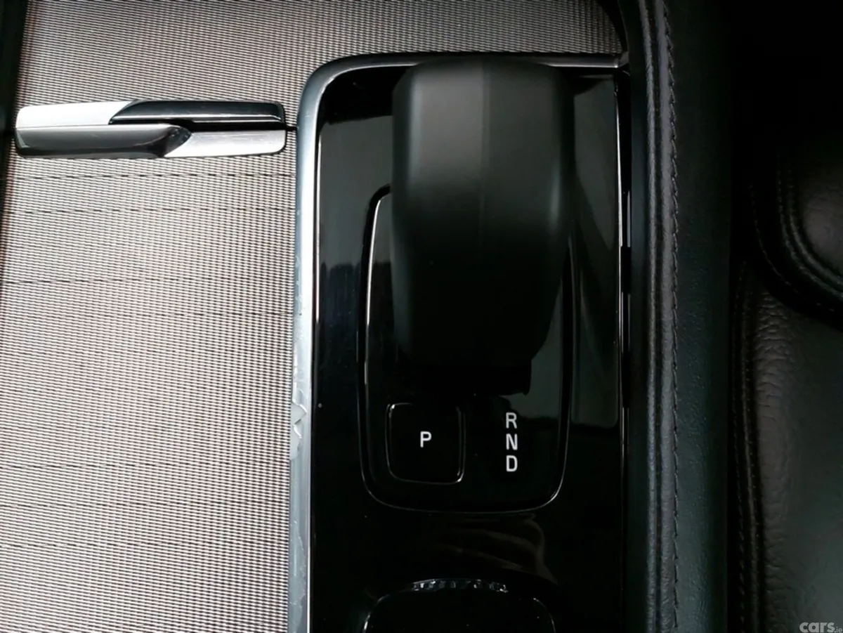 Volvo XC90 SUV, Petrol Plug-in Hybrid, 2024, Black