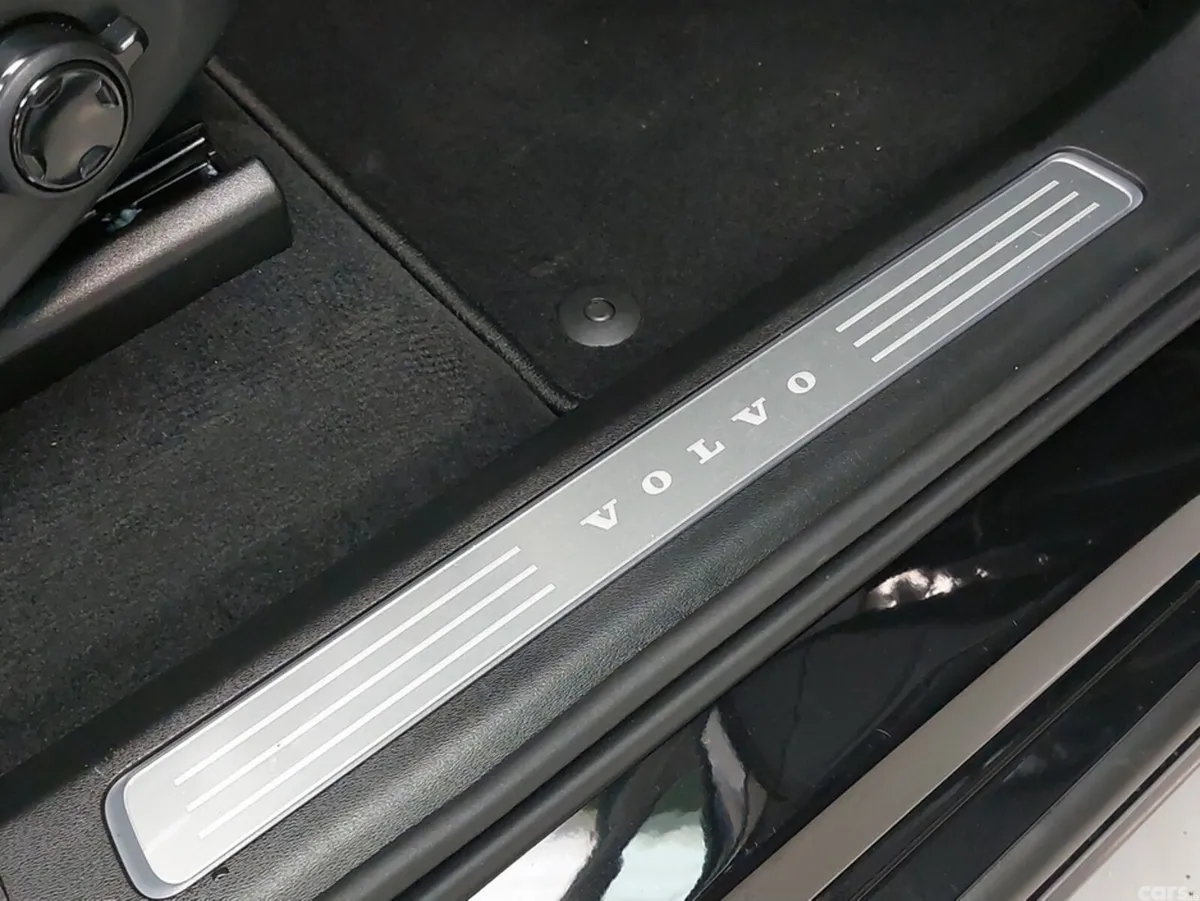 Volvo XC90 MPV, Petrol Plug-in Hybrid, 2026, Black