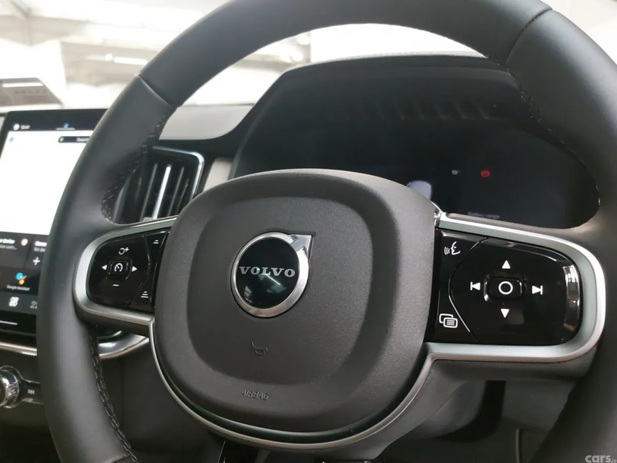 Volvo XC90 MPV, Petrol Plug-in Hybrid, 2026, Black