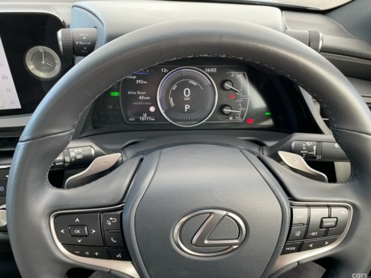 Lexus ES Saloon, Petrol Hybrid, 2024, Grey