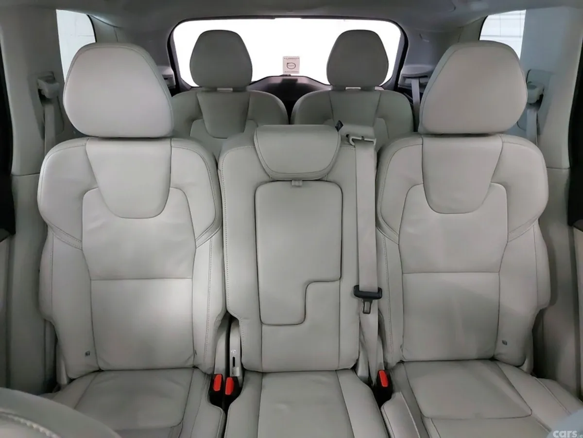 Volvo XC90 Estate, Petrol Plug-in Hybrid, 2024, Blue