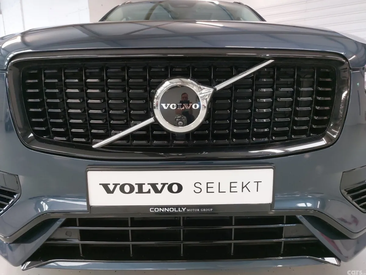 Volvo XC90 Estate, Petrol Plug-in Hybrid, 2024, Blue