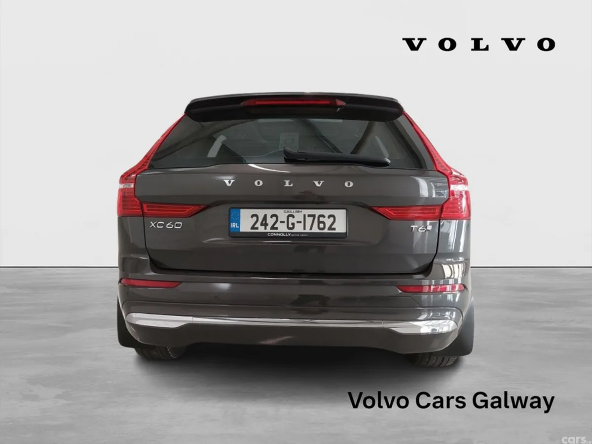 Volvo XC60 SUV, Petrol Plug-in Hybrid, 2024, Grey