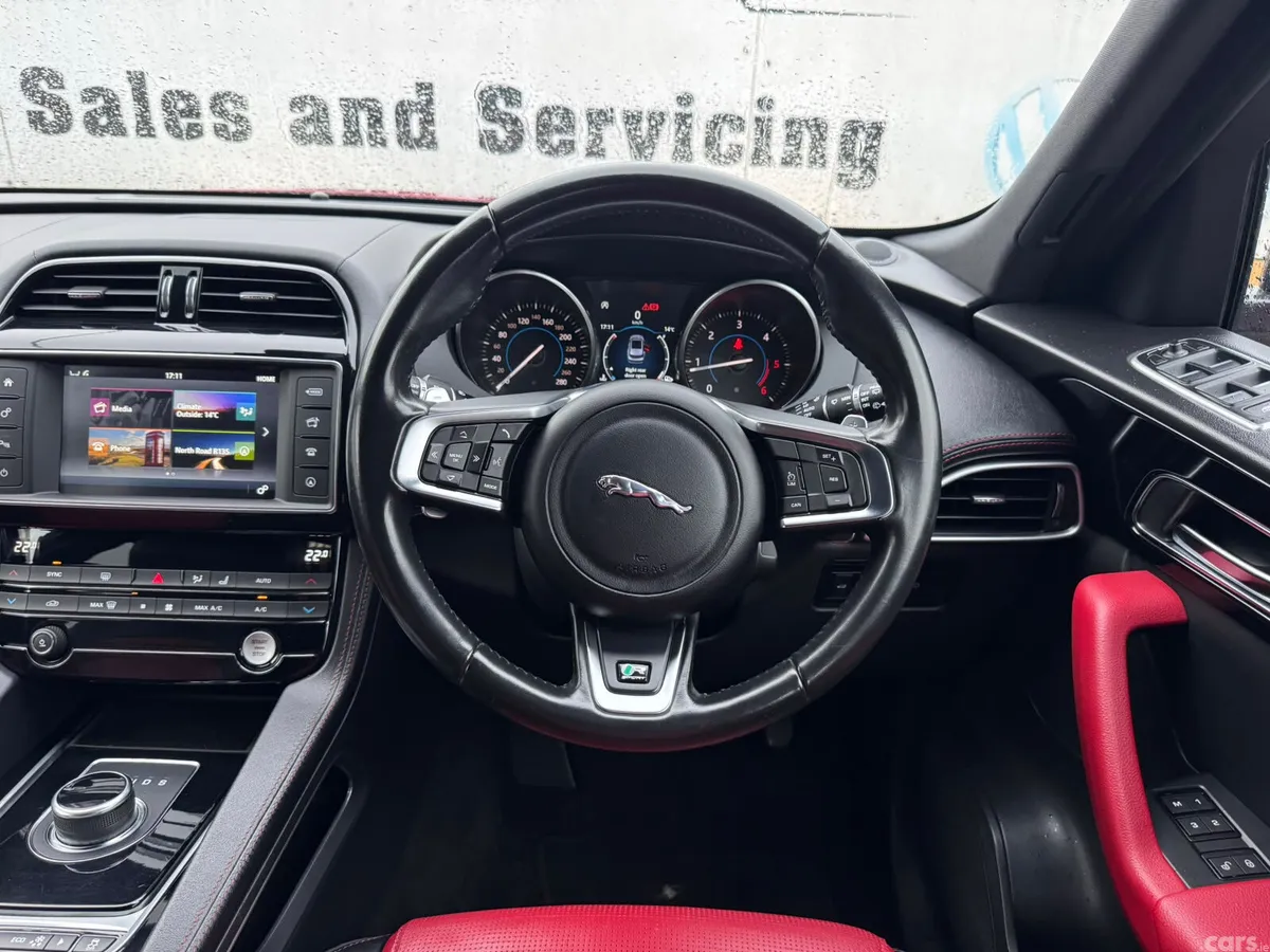 Jaguar F-Pace SUV, Diesel, 2017, Red