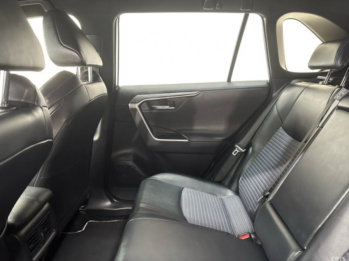 Toyota RAV4 SUV, Petrol Hybrid, 2021, Grey