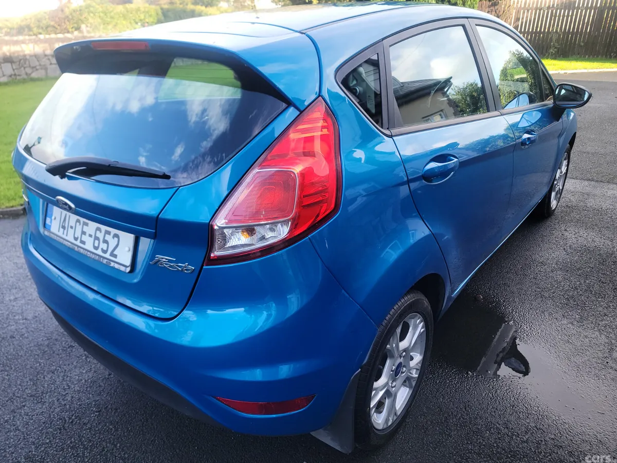 Ford Fiesta Hatchback, Petrol, 2014, Blue