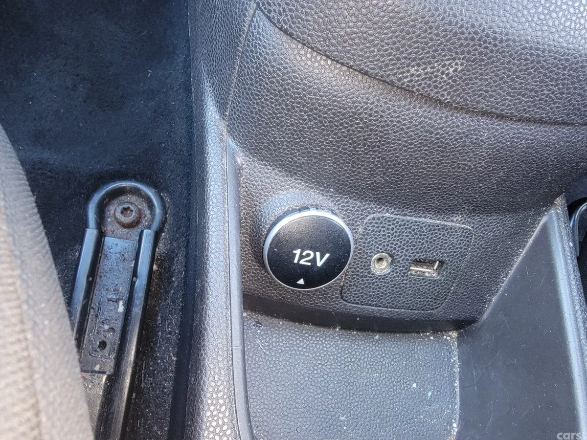 Ford Fiesta Hatchback, Petrol, 2014, Blue