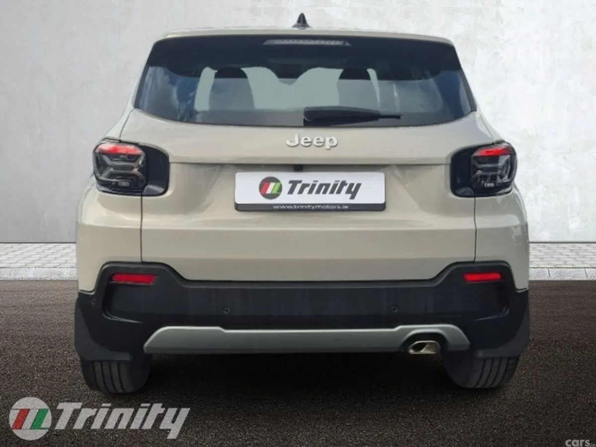 Jeep Avenger SUV, Petrol, 2024, Grey