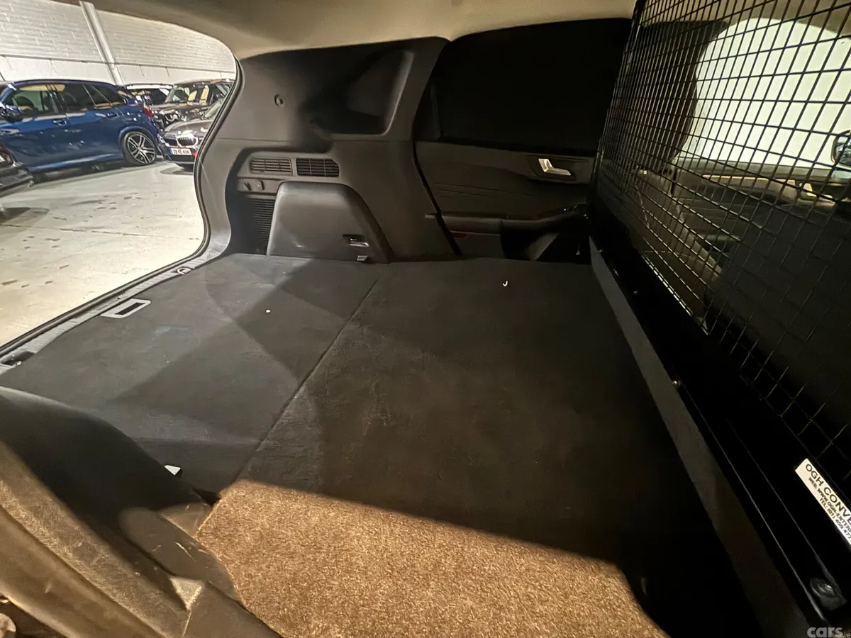 Ford Kuga SUV, Diesel, 2022, Black