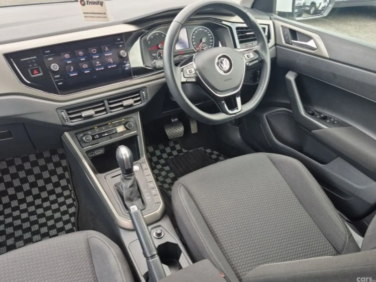 Volkswagen Polo Hatchback, Petrol, 2020, White
