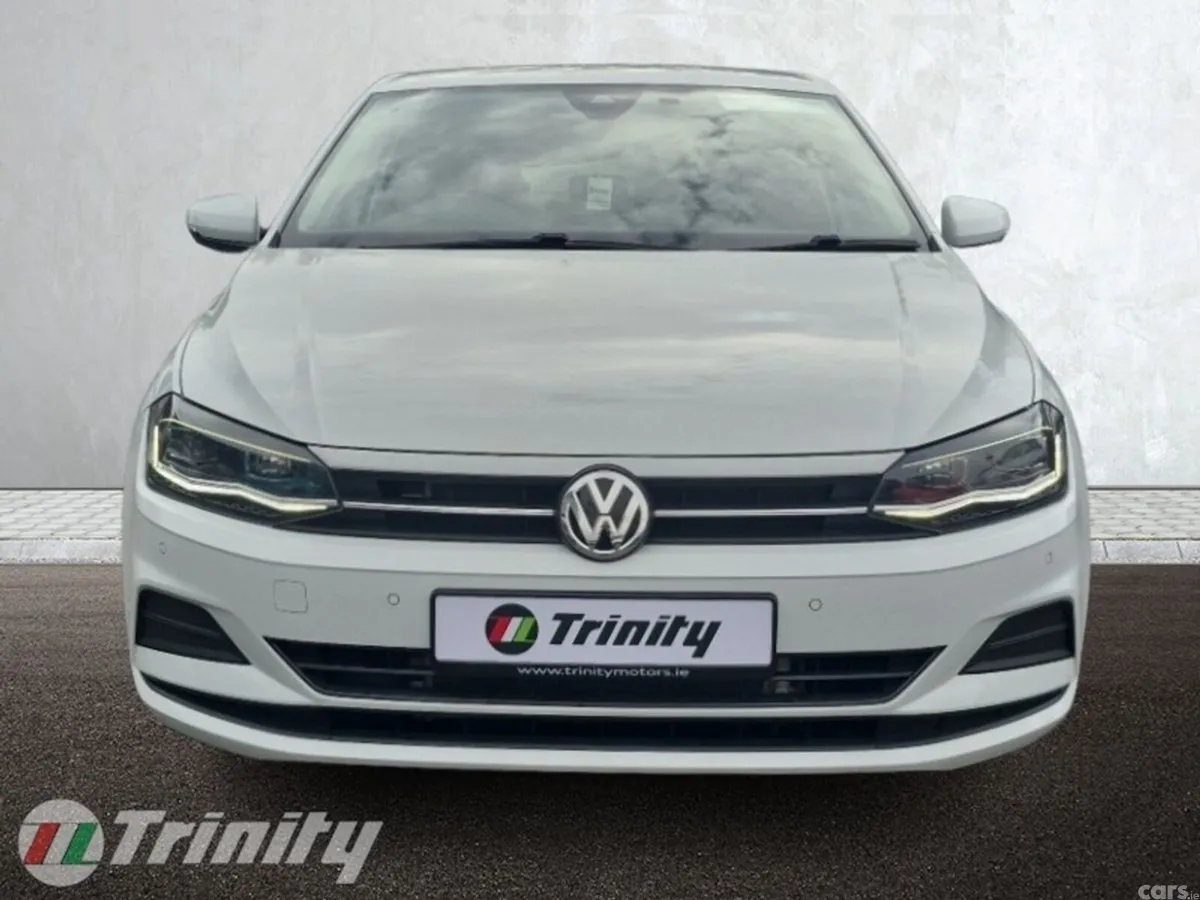 Volkswagen Polo Hatchback, Petrol, 2020, White