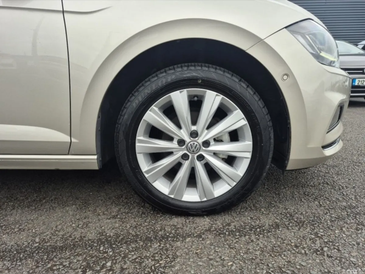 Volkswagen Polo Hatchback, Petrol, 2019, Beige
