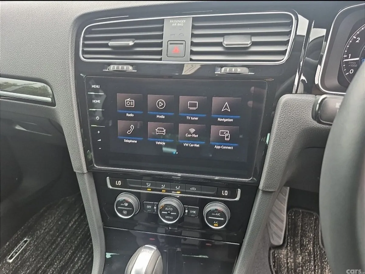 Volkswagen Golf Hatchback, Petrol, 2019, Black
