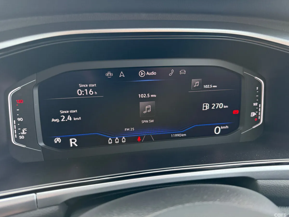 Volkswagen T-Roc SUV, Petrol, 2023, Red