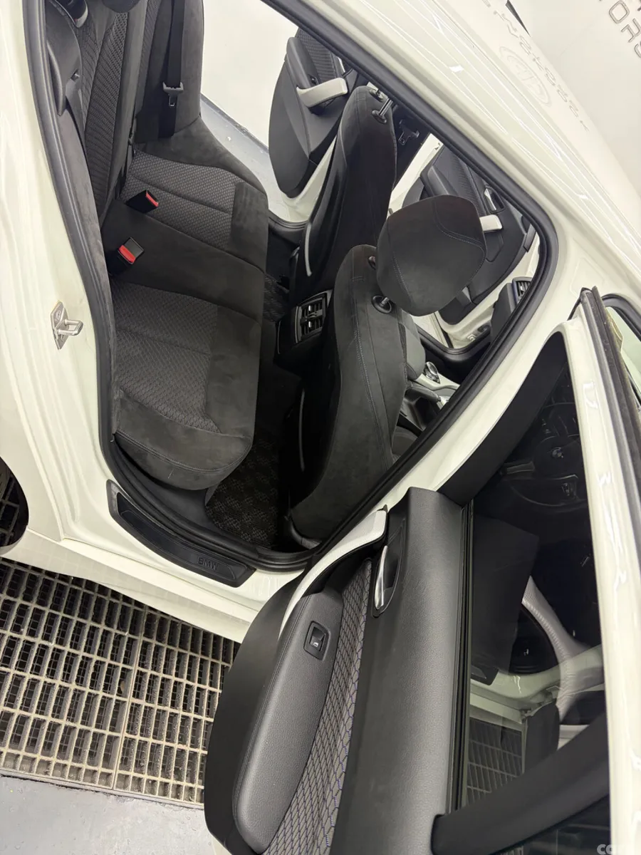 BMW 1-Series Hatchback, Petrol, 2015, White