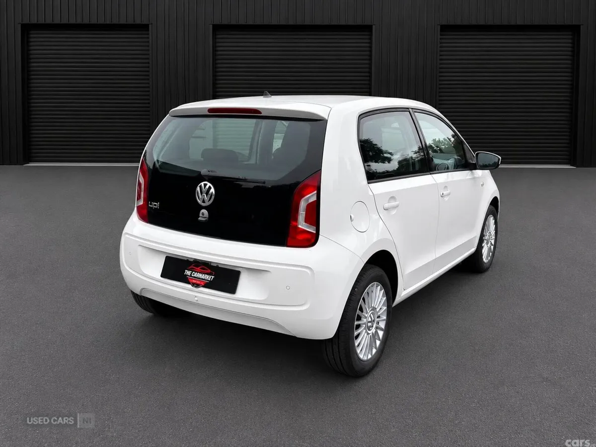 Volkswagen up! , Petrol, 2015, White
