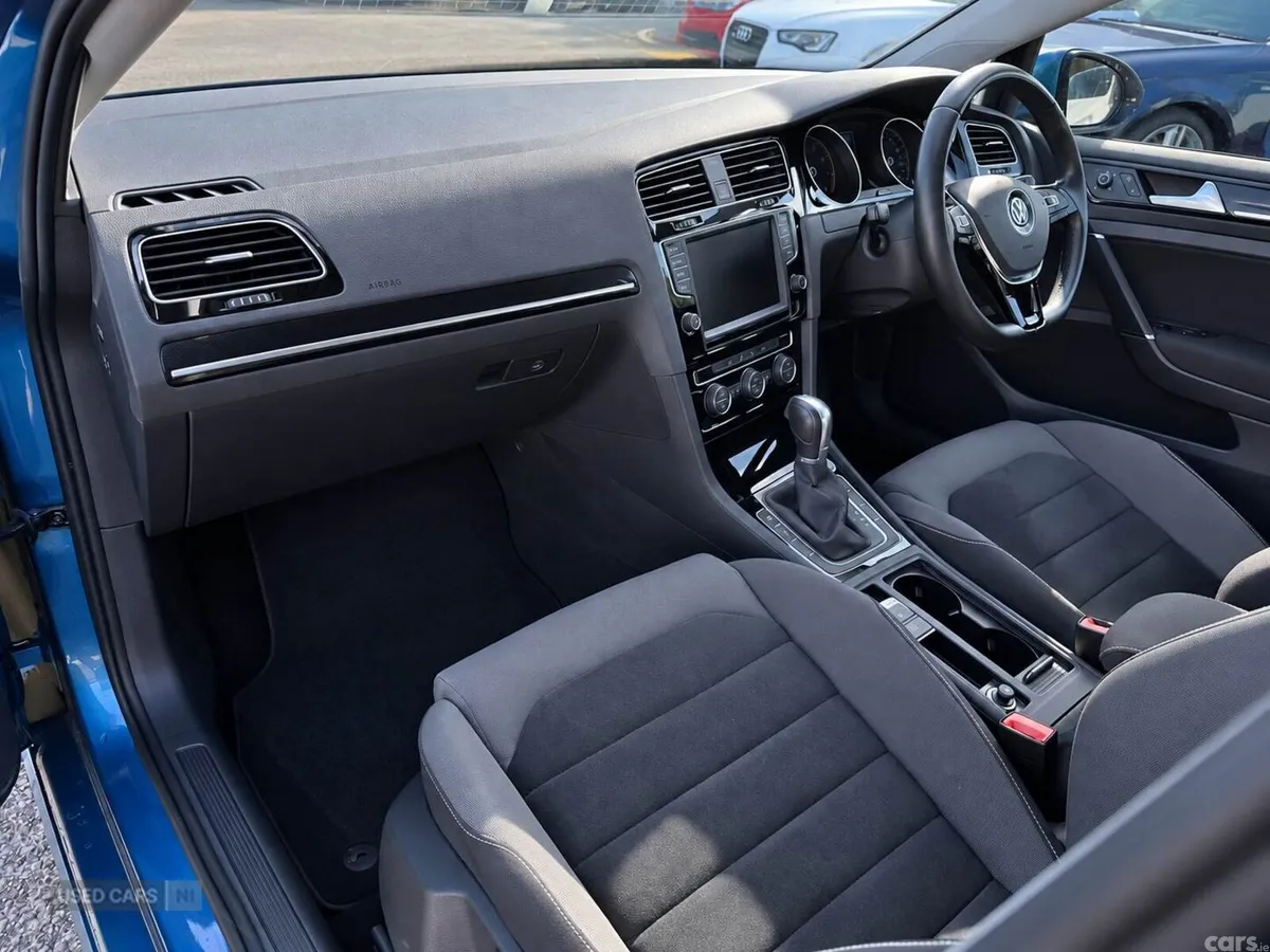 Volkswagen Golf , Petrol, 2015, Blue