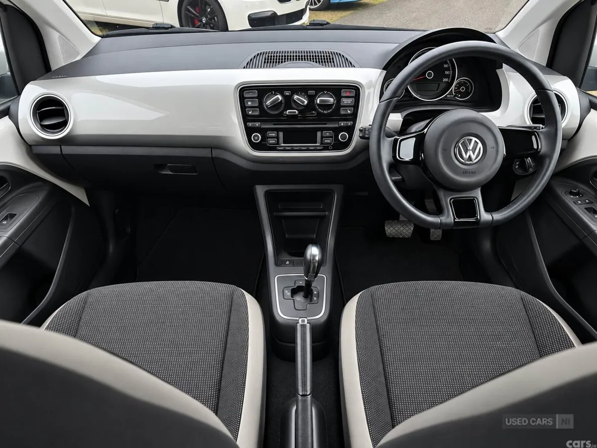 Volkswagen up! , Petrol, 2015, White