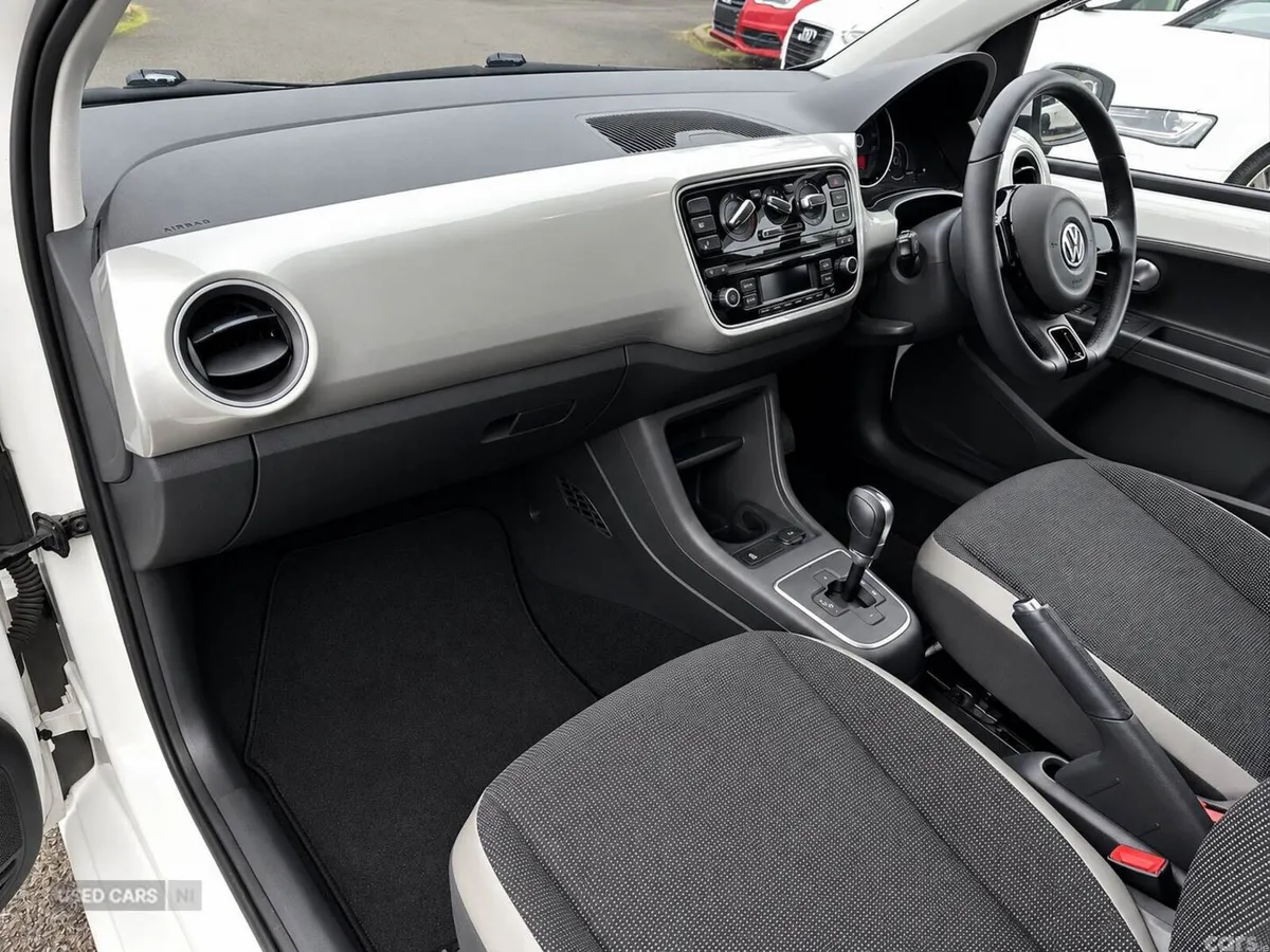 Volkswagen up! , Petrol, 2015, White