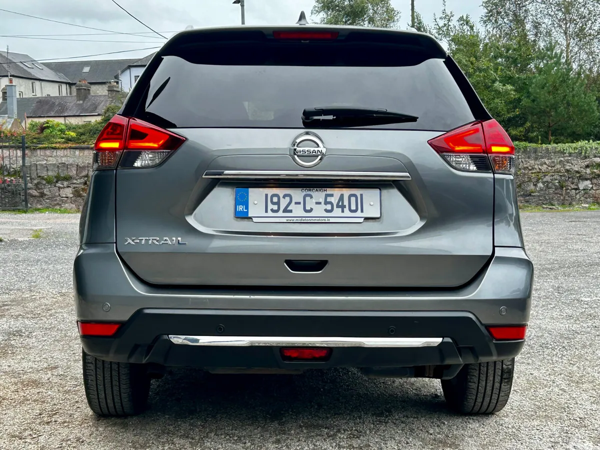 Nissan X-Trail SUV, Diesel, 2019, Grey