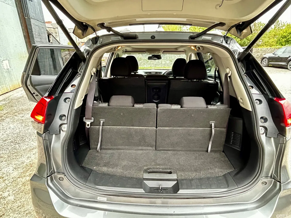 Nissan X-Trail SUV, Diesel, 2019, Grey
