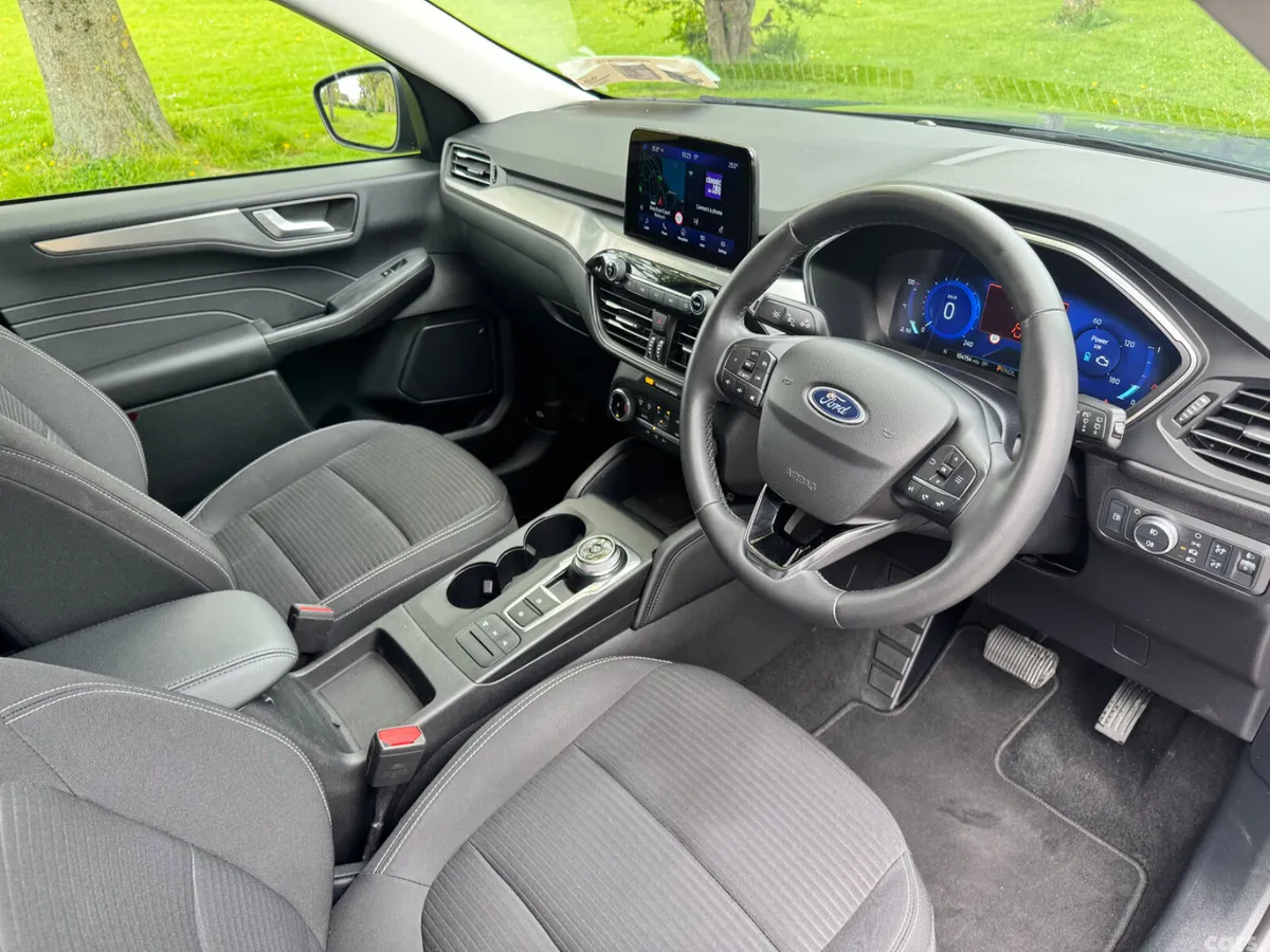 Ford Kuga SUV, Petrol Plug-in Hybrid, 2023, Blue