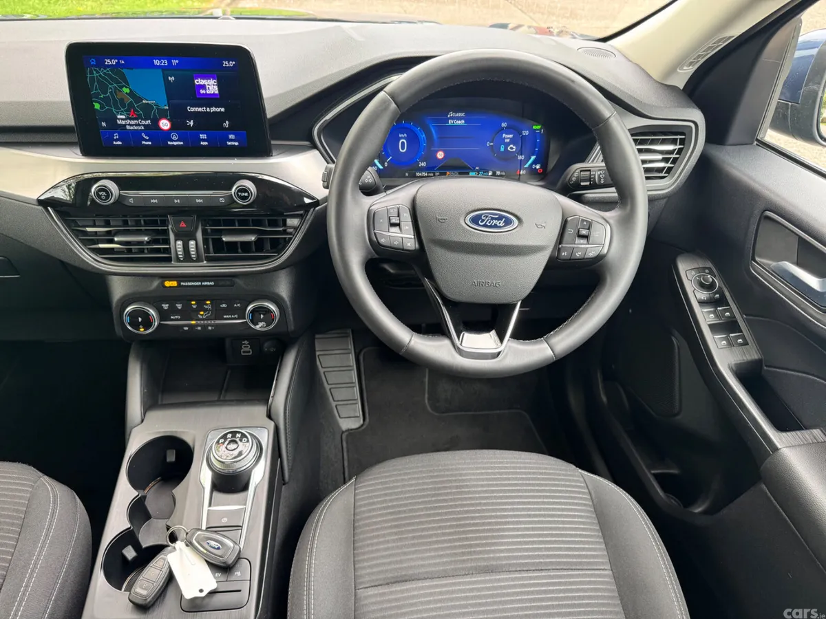 Ford Kuga SUV, Petrol Plug-in Hybrid, 2023, Blue