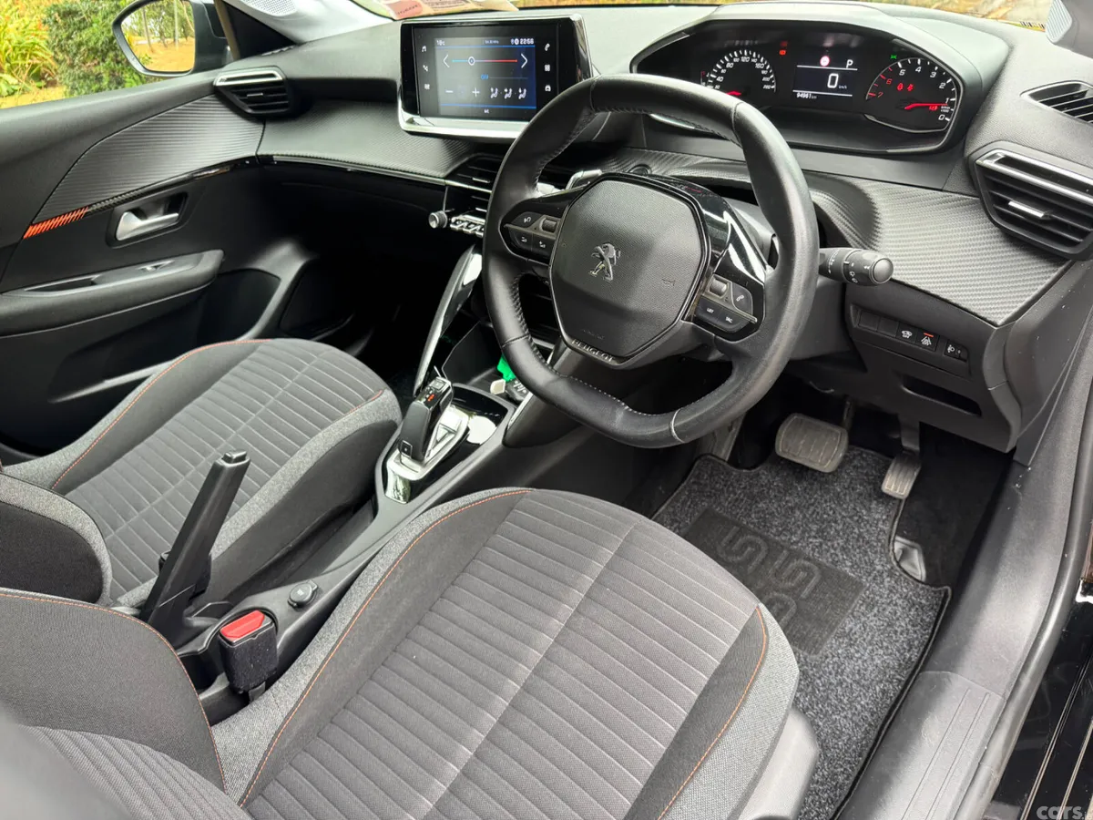 Peugeot 208 Hatchback, Petrol, 2021, Black