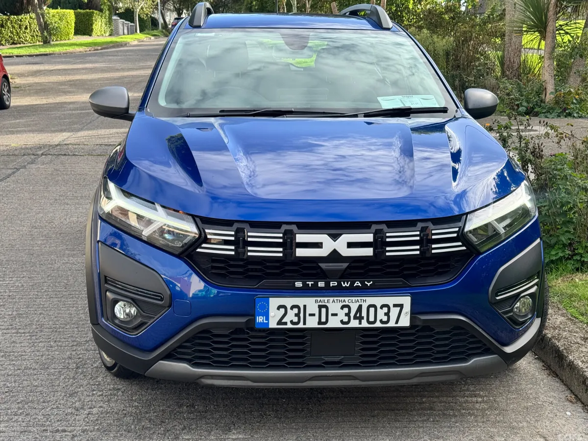Dacia Sandero Stepway Hatchback, Petrol, 2023, Blue