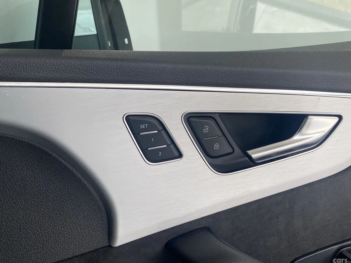 Audi Q7 SUV, Diesel Hybrid, 2021, White